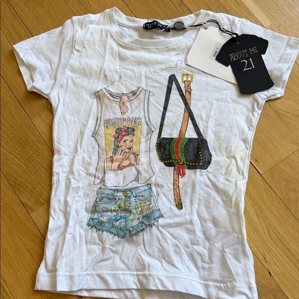 About Me White Graphic Kids T-Shirt